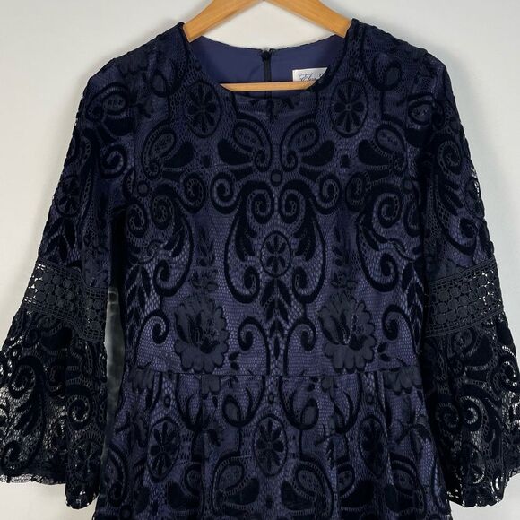Eliza J Black Blue Burnout Velvet Lace Bell‎ Sleeve Fit and Flare Dress Size 4 - Picture 4 of 14